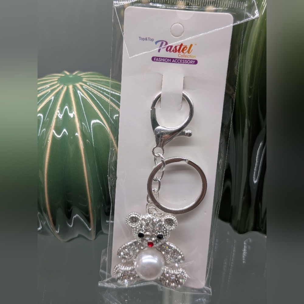 Pastel Collection Silver Bear W/ Pearl Keychain/Bagcharm